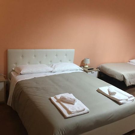 רג'ו אמיליה Hotel Piramide מראה חיצוני תמונה