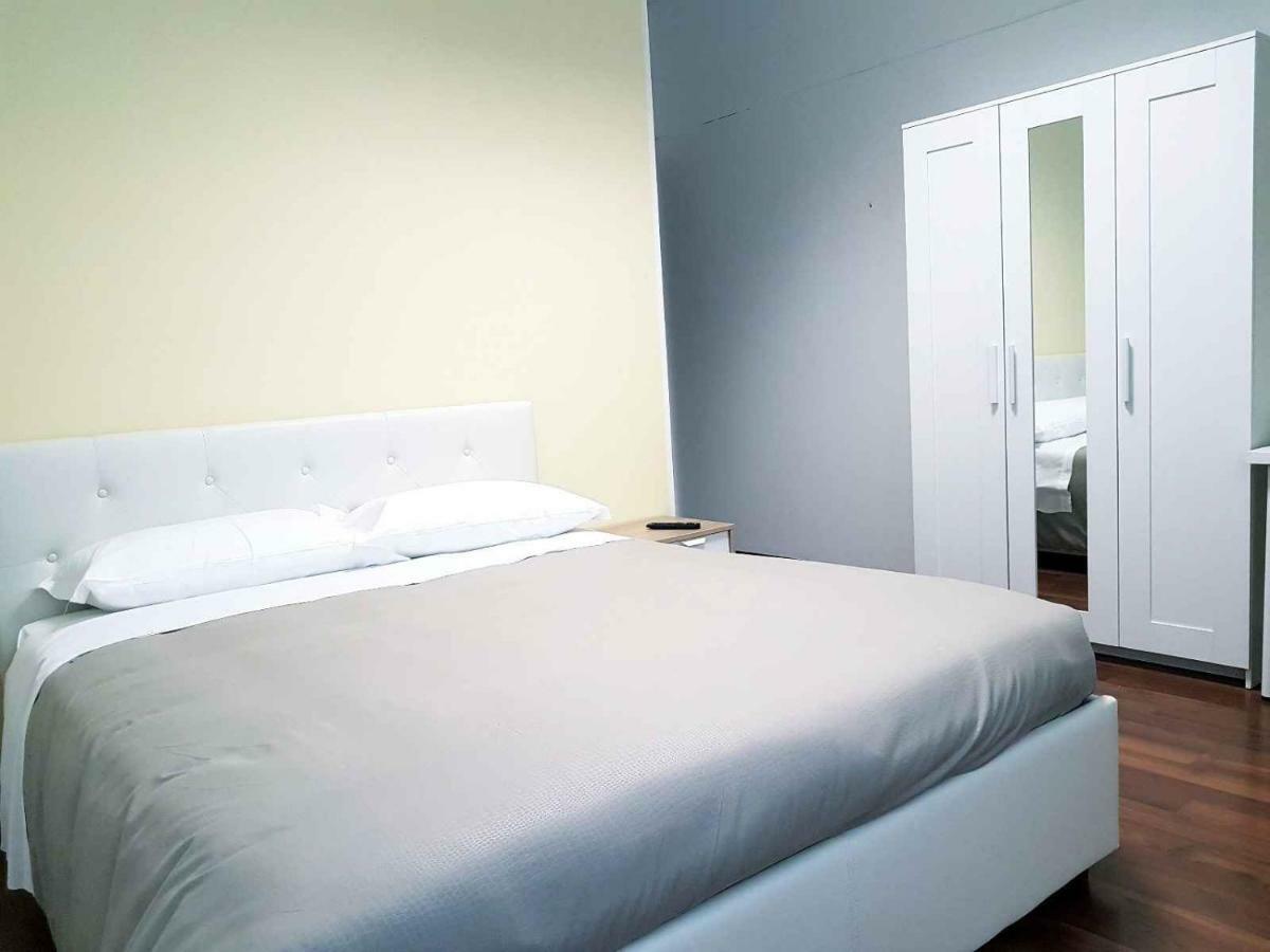 רג'ו אמיליה Hotel Piramide מראה חיצוני תמונה
