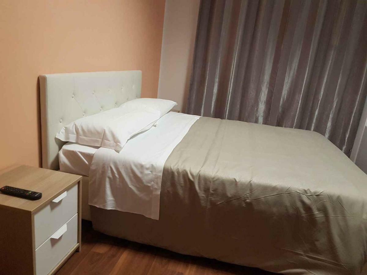 רג'ו אמיליה Hotel Piramide מראה חיצוני תמונה