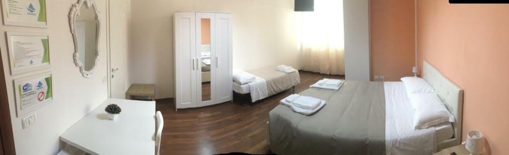 רג'ו אמיליה Hotel Piramide מראה חיצוני תמונה